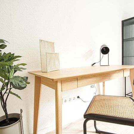 Homefy Feel-Good Apartment - Own Parking, Balcony And Garden Essen Zewnętrze zdjęcie
